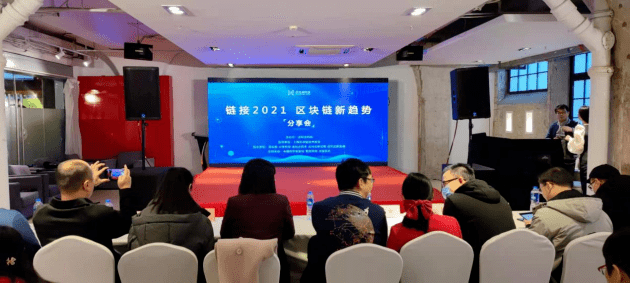 探索未来，2035年新澳门天天彩的数字化变革与展望