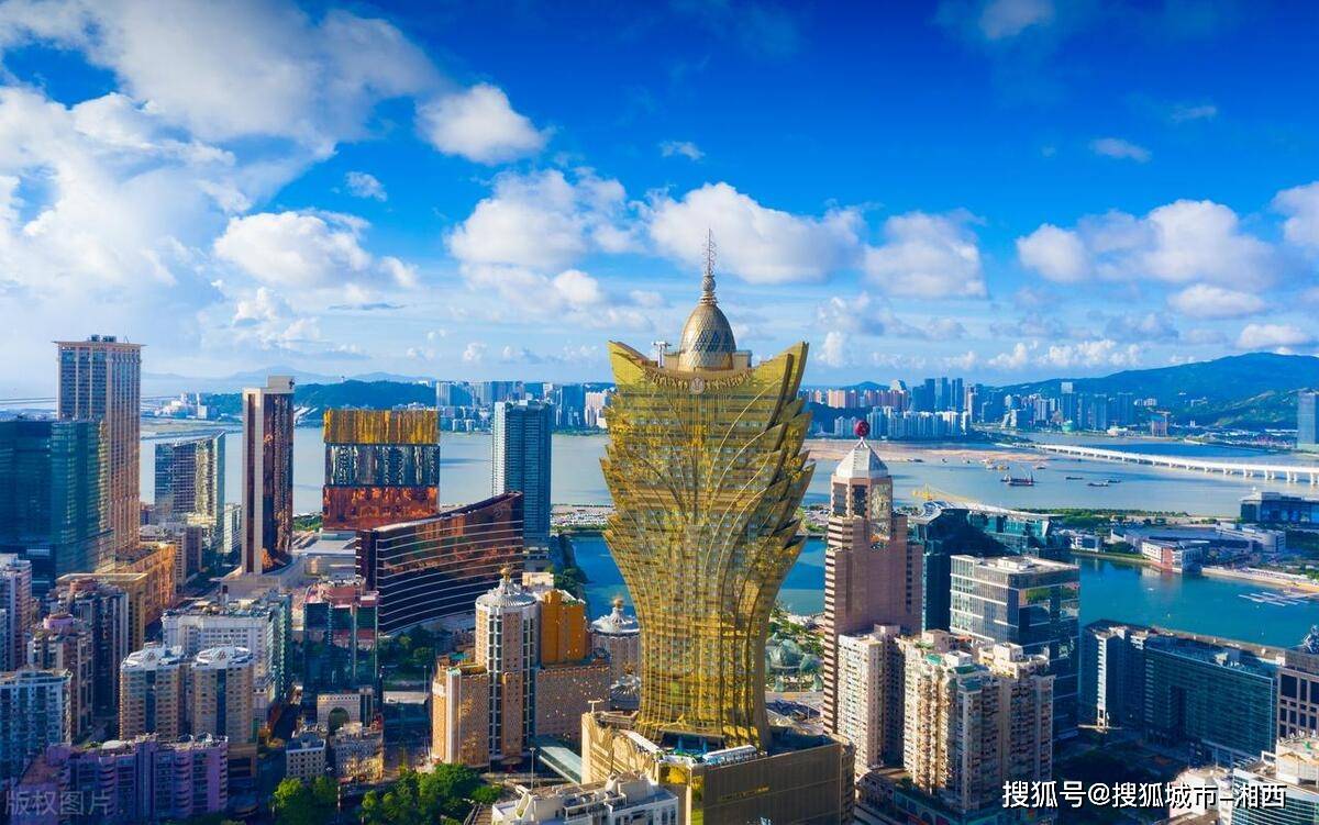 澳门与香港，2048年双城彩市新纪元——天天开好数的精彩篇章