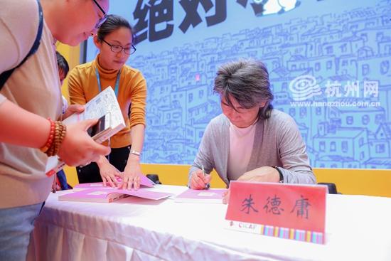 探索二四六背后的神秘世界，揭秘好图片与玄机图